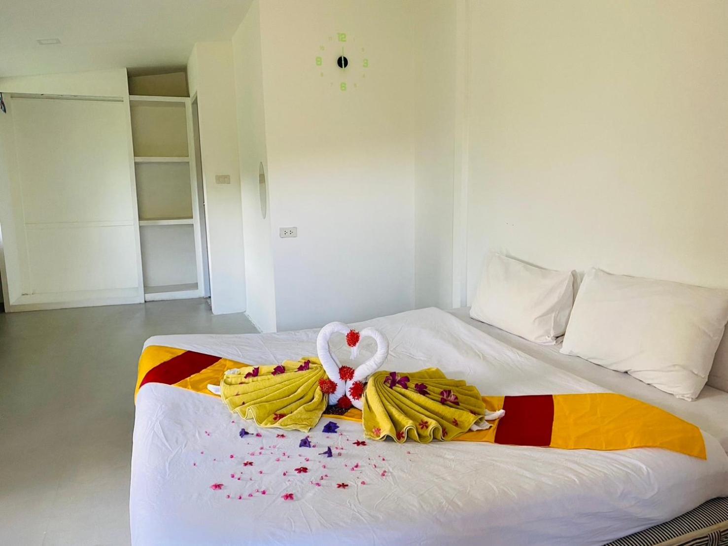 Lanta Infinity Resort - Sha Extra Plus Koh Lanta Bagian luar foto